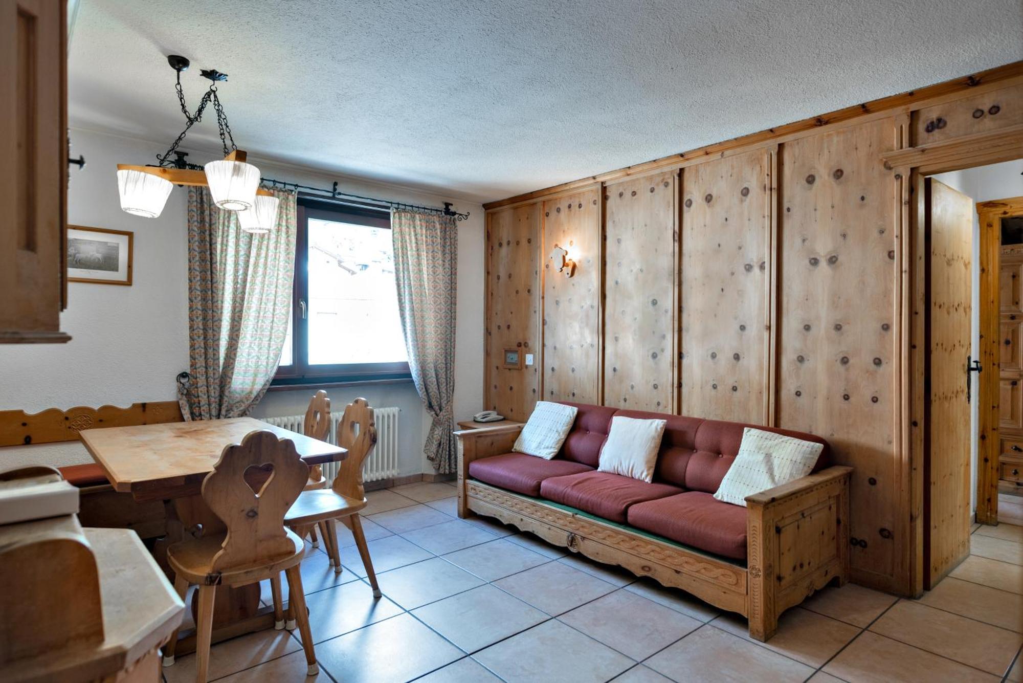 Silva Appartments And Rooms Silvaplana Oda fotoğraf