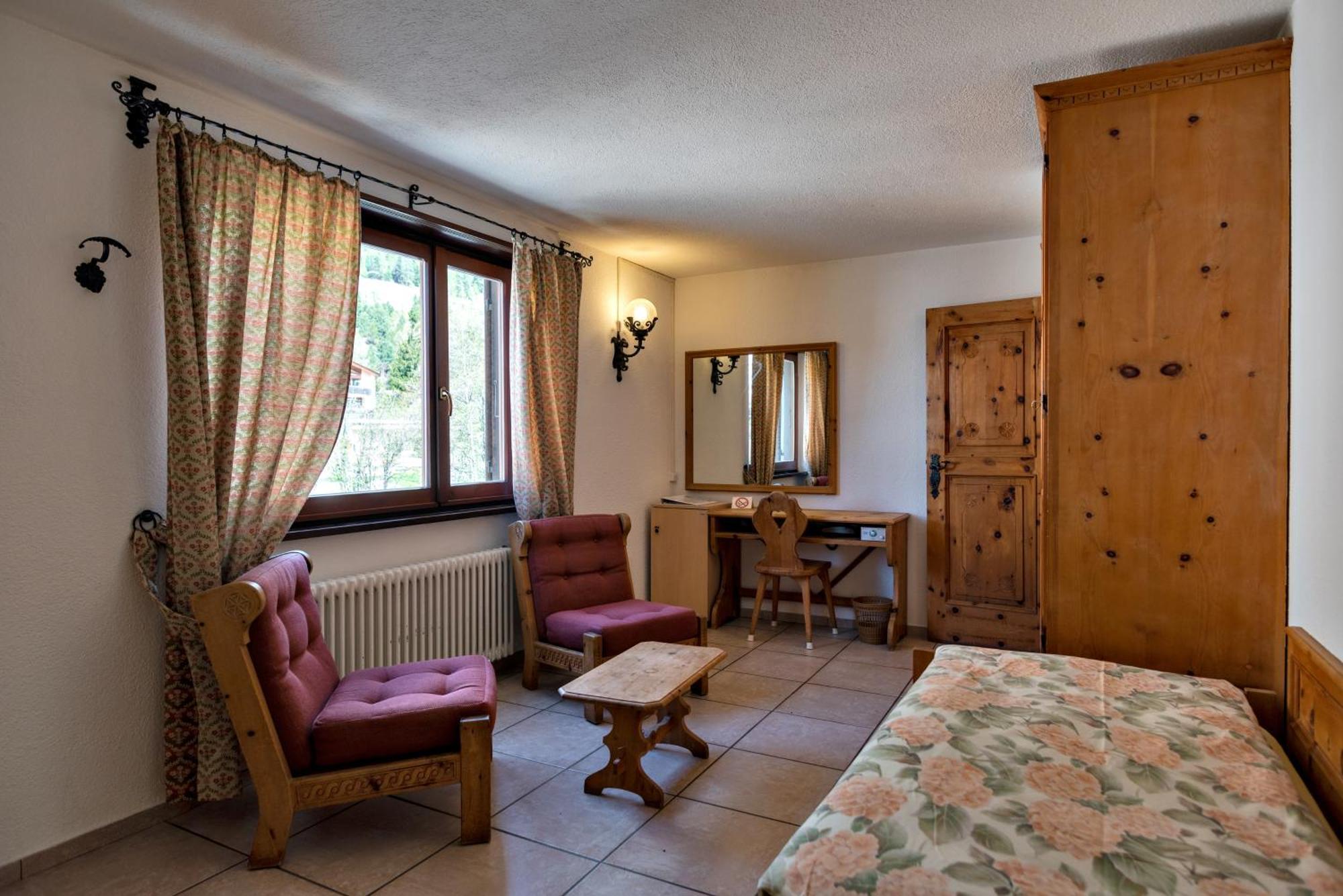 Silva Appartments And Rooms Silvaplana Oda fotoğraf