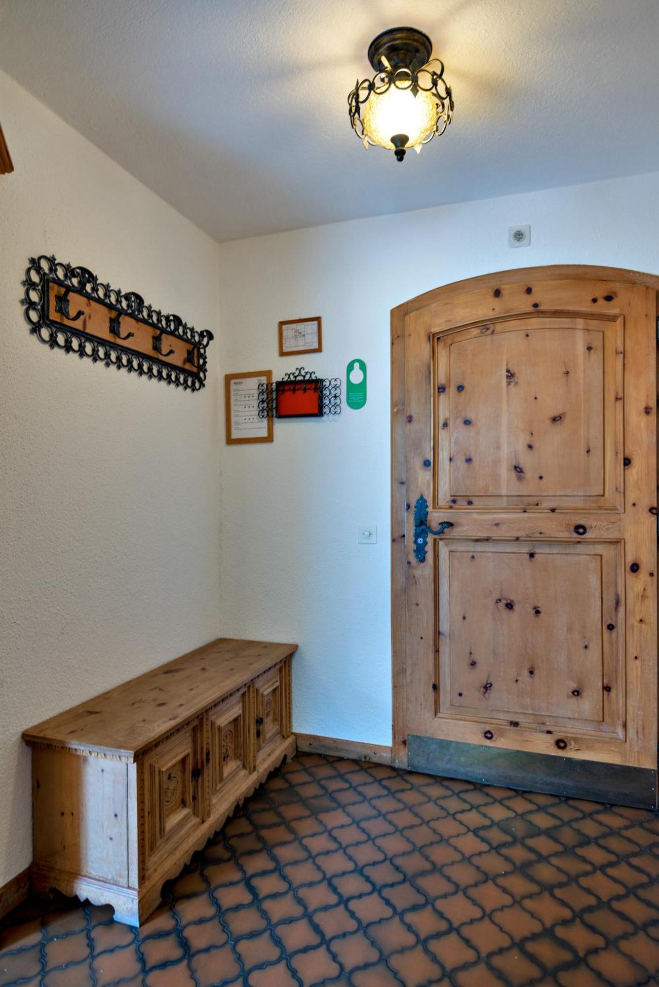 Silva Appartments And Rooms Silvaplana Oda fotoğraf